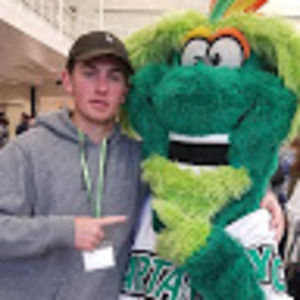 Meet your Posher, Zachary